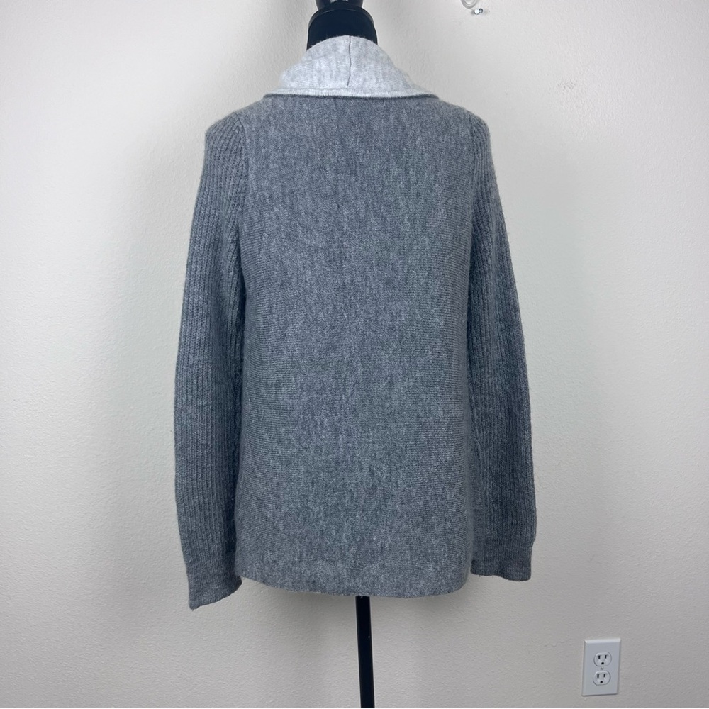Abercrombie and Fitch Sweater Womens Medium Cardigan Open Front Knit Grey White - Picture 10 of 10